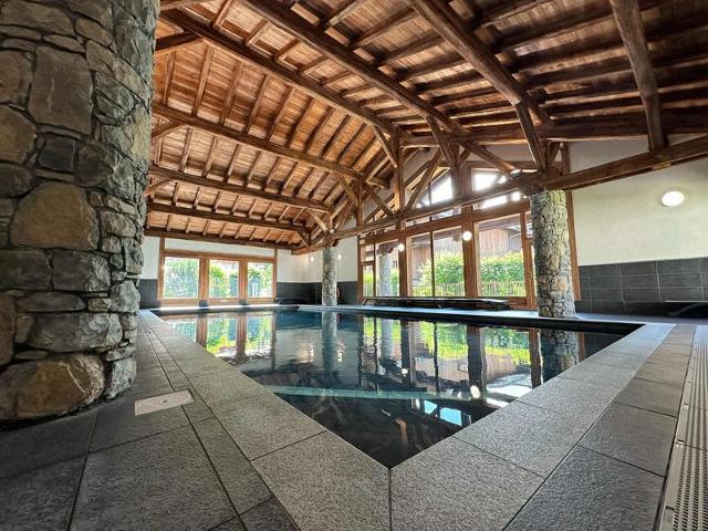 Appartement avec une grande terrasse dans une résidence récente - Samoëns