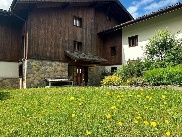 Appartement avec une grande terrasse dans une résidence récente - Samoëns