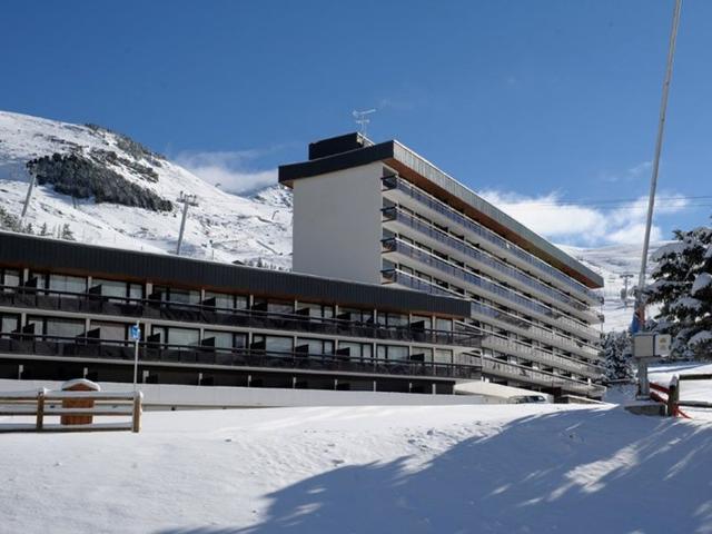 ARAVIS R09 - Agréable studio 4 pers, 22m² , expo sud, aux pieds des pistes et des commerces - Les Menuires Croisette
