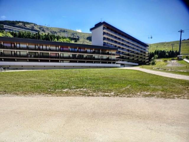 ARAVIS R09 - Agréable studio 4 pers, 22m² , expo sud, aux pieds des pistes et des commerces - Les Menuires Croisette