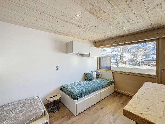 ARAVIS R09 - Agréable studio 4 pers, 22m² , expo sud, aux pieds des pistes et des commerces - Les Menuires Croisette