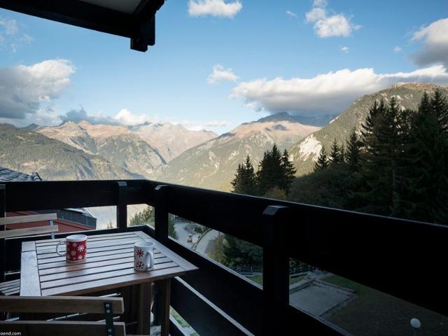 NOUVEAUTE ! Nid Douillet renové ski aux pieds ! - Courchevel 1550