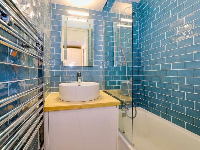 Appartement pour 4 pers - Skis aux pieds - Courchevel 1550