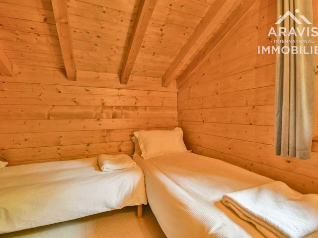 Chalet mitoyen, 8 personnes, 4 chambres, proche commerces et pistes ! - Le Grand Bornand