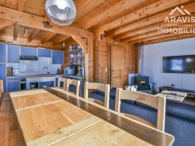 Chalet mitoyen, 8 personnes, 4 chambres, proche commerces et pistes ! - Le Grand Bornand
