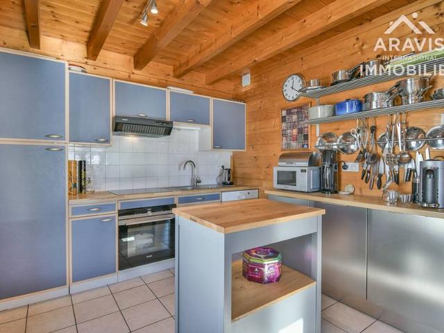 Chalet mitoyen, 8 personnes, 4 chambres, proche commerces et pistes ! - Le Grand Bornand