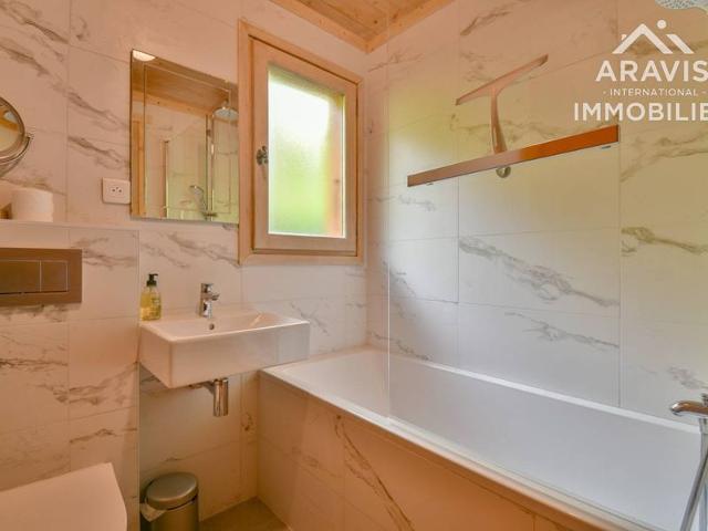 Chalet mitoyen, 8 personnes, 4 chambres, proche commerces et pistes ! - Le Grand Bornand