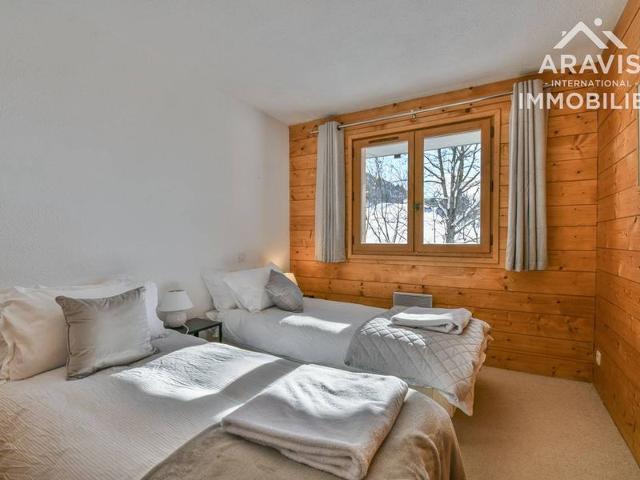 Chalet mitoyen, 8 personnes, 4 chambres, proche commerces et pistes ! - Le Grand Bornand