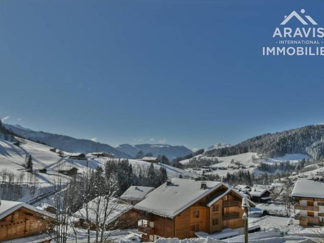 Chalet mitoyen, 8 personnes, 4 chambres, proche commerces et pistes ! - Le Grand Bornand