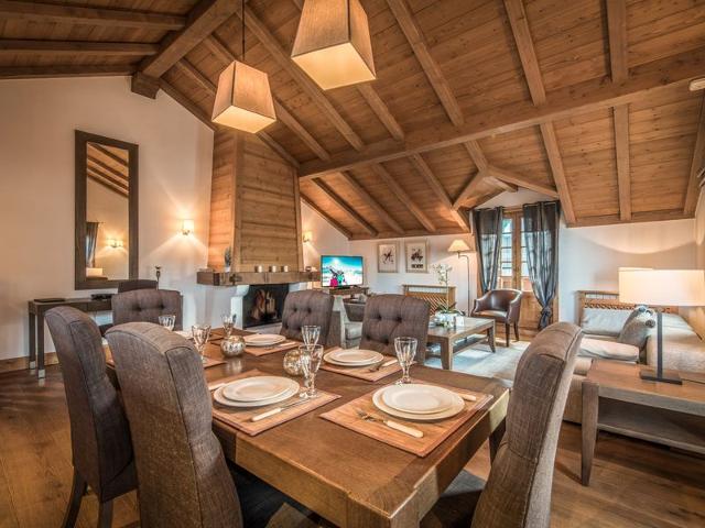 Duplex idéalement situé avec cheminée à Courchevel - Courchevel 1850