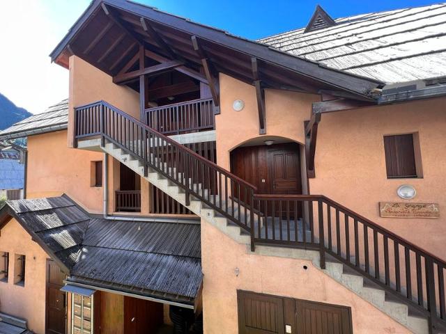 Flats LA GRANGE - Serre Chevalier 1400 - Villeneuve
