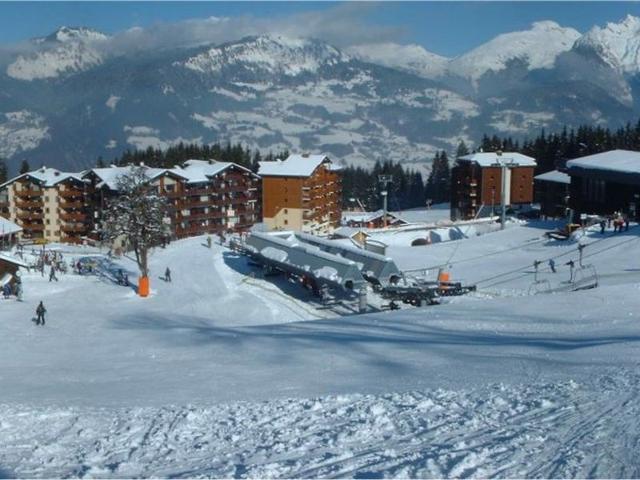 agréable studio 4 personnes pied de piste - Morillon 1100 Les Esserts