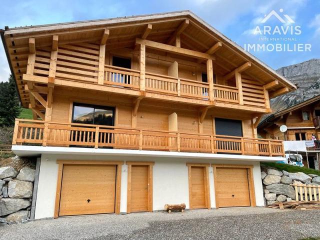 Chalet neuf (chalet mitoyen) pour 4 personnes, - Le Grand Bornand