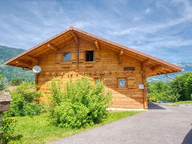 Chalet au calme avec jacuzzi - Morillon Village