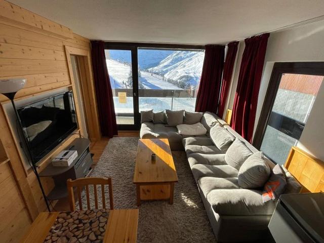Idéal pour un séjour en famille ou entre amis : au centre station et aux pieds des pistes. - Les Menuires Croisette