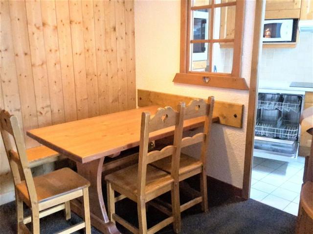 Beau 2 pièces plein centre 5 personnes avec balcon - Les Menuires Croisette