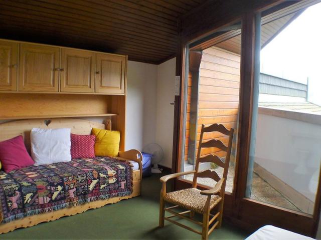 2 pièces confortable & lumineux - Vue sur le Criou & le Marcelly - au centre du village de Samoëns - Samoëns