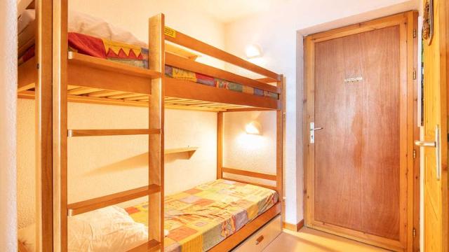 Flat Les Eterlous N°19 - 2P6 - Morillon 1100 Les Esserts