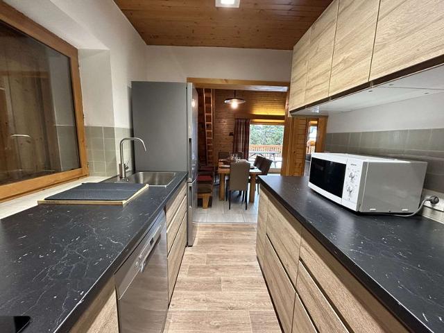 Chalet Le Grillon MRB000-GRI - Méribel Centre 1600