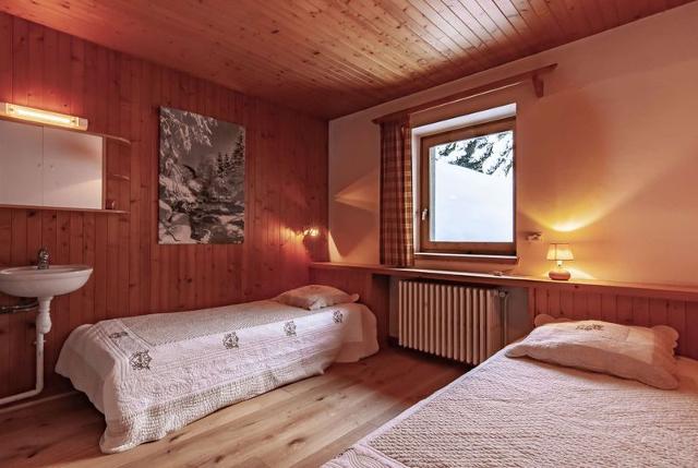 Chalet Le Grillon MRB000-GRI - Méribel Centre 1600