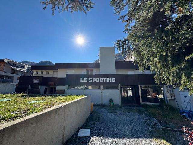 Flats LE SPORTING - Serre Chevalier 1400 - Villeneuve