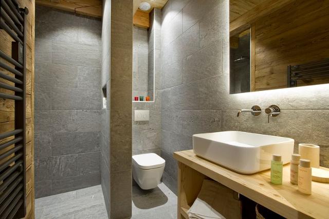LE CHALET DES TROIS OURS - DEVA - Les Deux Alpes Centre 