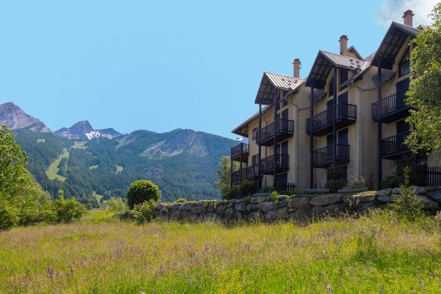 Appartements LES CLOS DES ABEILLES - Serre Chevalier 1500 - Monêtier Les Bains
