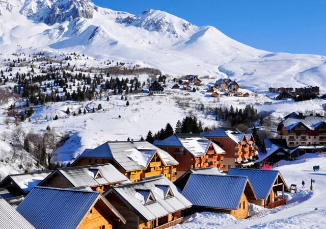 Chalets Le Village Gaulois 3* - Saint François Longchamp