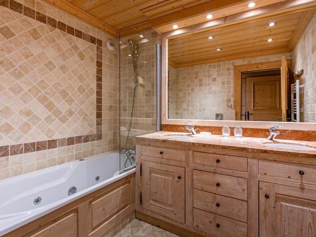 Chalet Val-d'Isère, 5 pièces, 8 personnes - Val d'Isère Centre