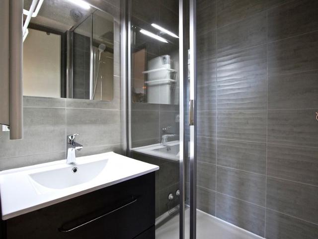 Studio cabine 4 places au pied des piste avec belle vue vallée. - Chamrousse