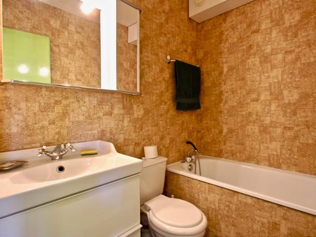 Appartement 2 pièces 4 personnes pied des pistes et proche garderie. - Chamrousse