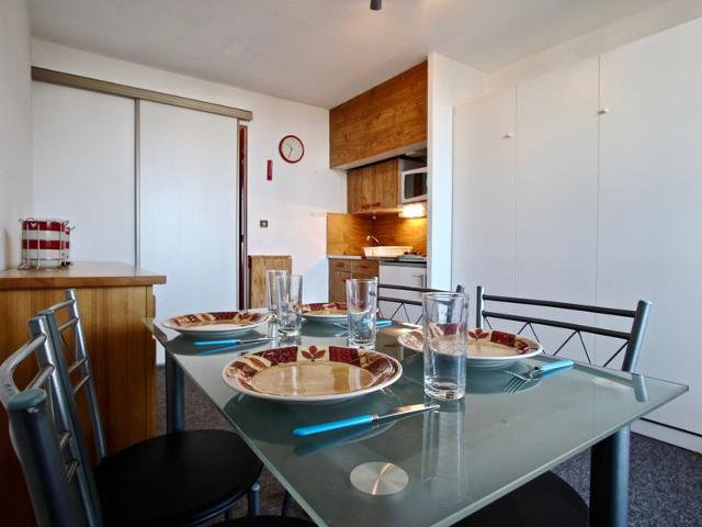 Studio cabine pouvant accueillir 5 personnes proche des pistes et belle vue dégagée sud ouest - Chamrousse