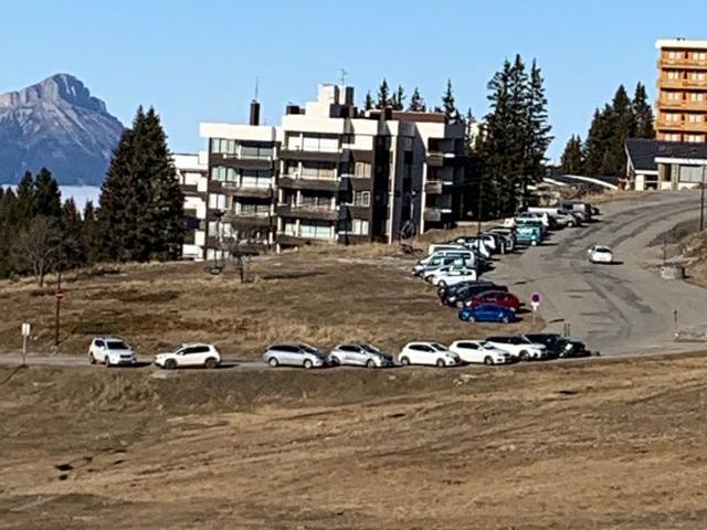 Appartement 3 pièces agréable et spacieux pour 8 personnes au pied des pistes avec vue panoramique v - Chamrousse