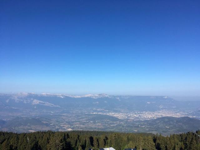 Appartement 3 pièces agréable et spacieux pour 8 personnes au pied des pistes avec vue panoramique v - Chamrousse