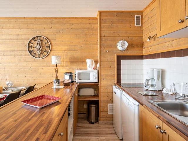 Studio entièrement rénové et très bien équipé pour 4 personnes au centre de la station. - Chamrousse