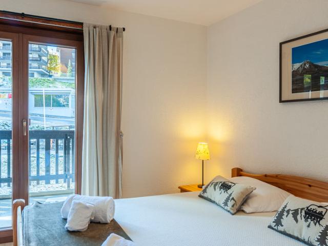 Flat Anemone 9 - Nendaz