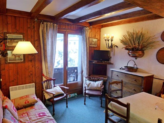 Flat Les Charmoz - Chamonix Savoy Brévent