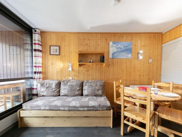 Flat Soldanelles 413 B - Les Menuires Reberty 1850