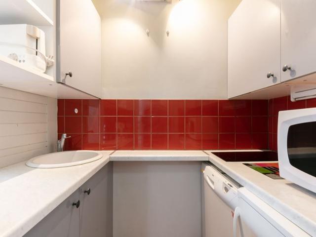 Flat Soldanelles 413 B - Les Menuires Reberty 1850